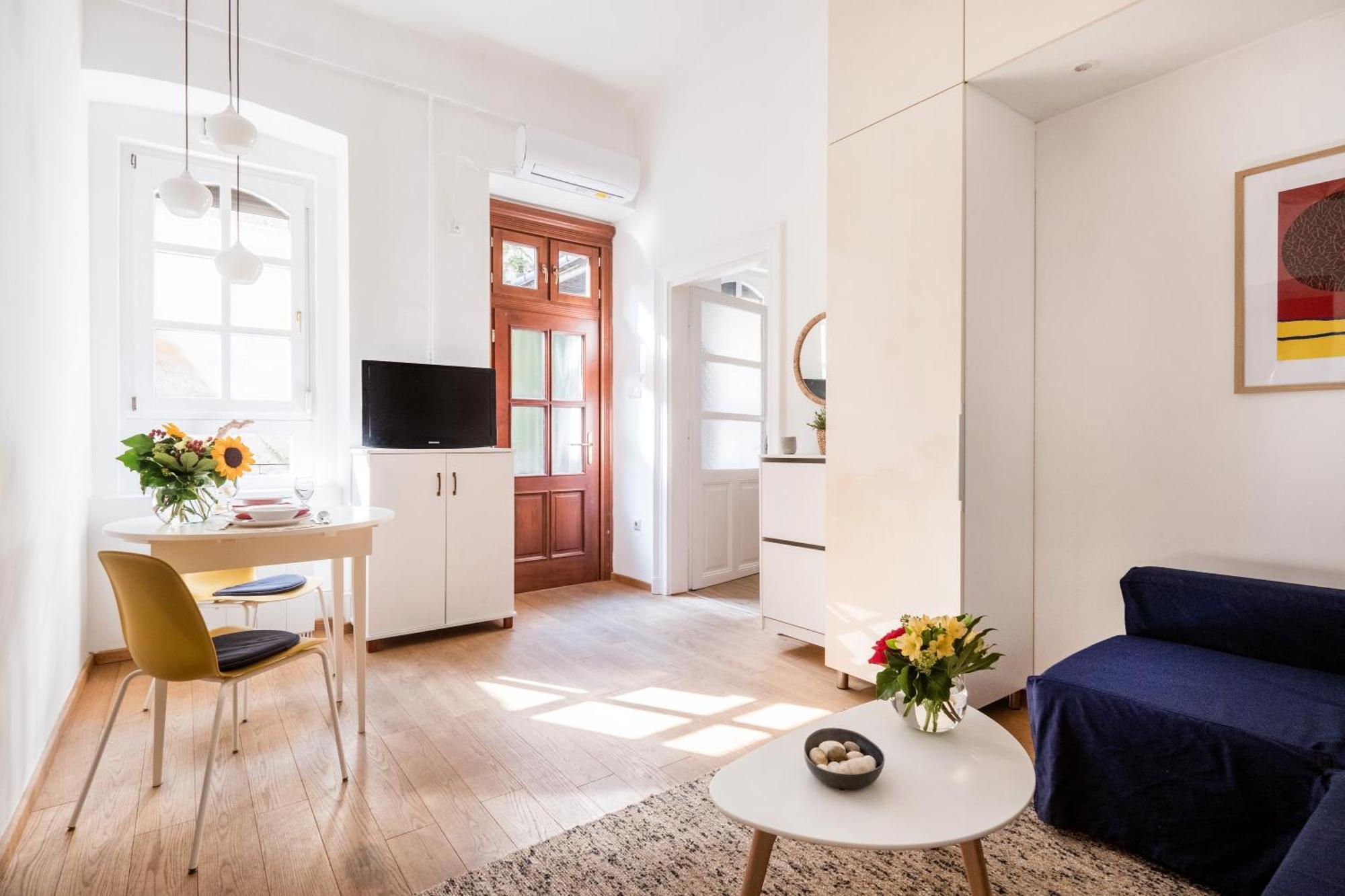 Artistic Apartment In City Centre Budapeste Exterior foto